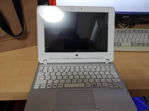 タブレットPC FUJITSU ARROWS Tab FARQ55M