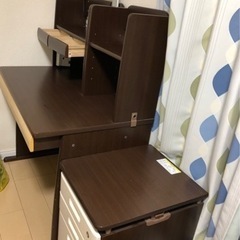 ニトリ　机＆サイド収納①