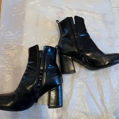 WEGO ショートブーツ　黒　23.5の画像