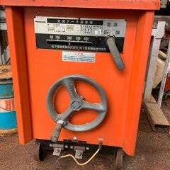 溶接機　Panasonic製　400A  200V