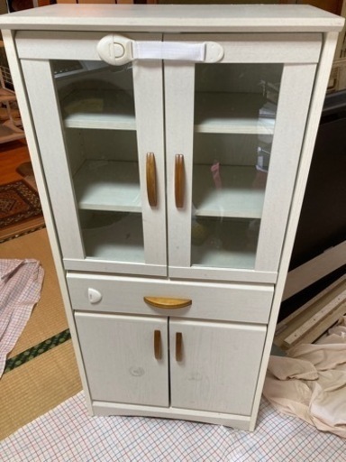 キッチン収納棚　食器棚☆