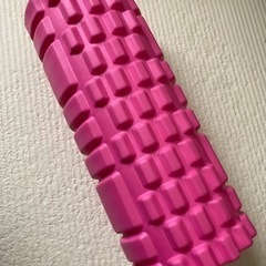 筋膜ローラー　ダイエット器具　ピンク