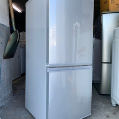 セール中12,000円 札幌市内配送無料 16年製 SHARP シャープ 冷凍