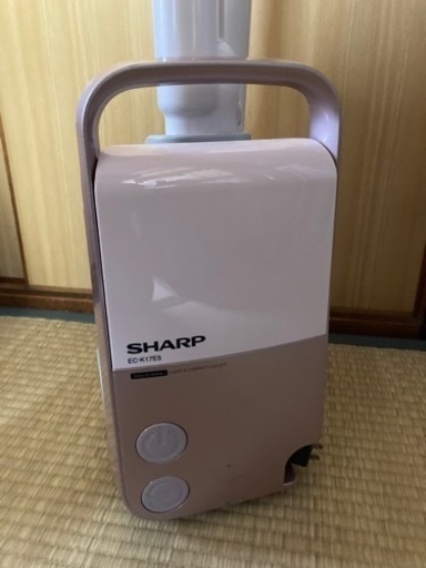 2018年式シャープ掃除機、簡単操作なので高齢者や子供にお勧め