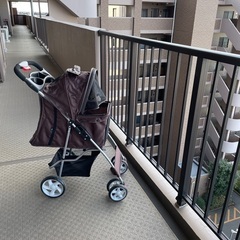 ペットカート　4輪　折りたたみ式　軽量の画像