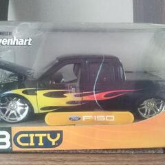 ﾐﾆｶｰDUB CITY【 ford F150】size1:24...