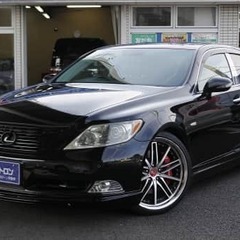 お宝発掘！人気のブラック・フラグシップセダン！の画像