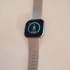 fitbit versa 2の画像