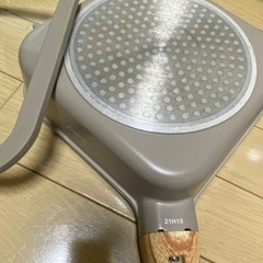 マルチポット　四角いフライパン　　グレー　sutto  限定色の画像