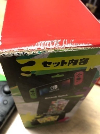 Nintendo Switch 本体 + ソフト4本他多数オマケ付き！