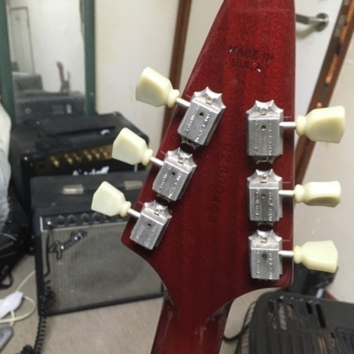 gibson flyig v ケース付き