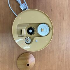 【リサイクルショップ　ピカソ　小松原】　 超音波式加湿器 アロマ加湿器 しずく型 ドロップ型1.8L 6畳 ～10畳 ★1248★の画像