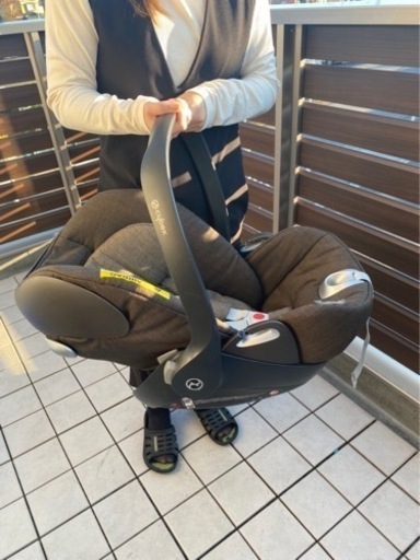 ◉サイベックス エイトンQ チャイルドシート