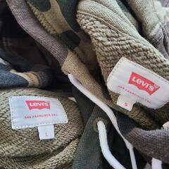Levi's カモフラ柄 トレーナー の画像