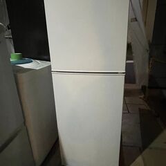 ●MAXZEN 冷蔵庫●23区及び周辺地域に無料で配送、設置いたします●JR138ML01WH 2019年製●MAX-6A