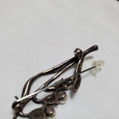 アンティーク ブローチの画像