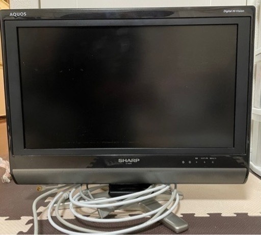シャープ　液晶テレビ　AQUOS