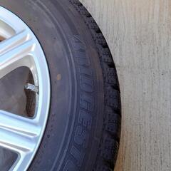 スタッドレスタイヤ ホイール 4本 215/60/16の画像