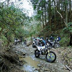 オフロードバイクで林道ツーリング!ＧＴＲoff部（GoＴo Rindow!初級〜中級）! - 友達