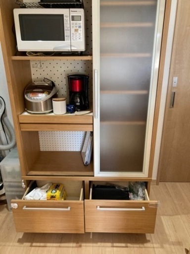 ⭐️美品⭐️食器棚引き棚２段つ付き