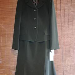 セレモニースーツ葬祭レディーススーツ