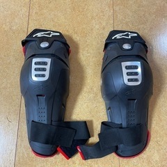 ハード膝ガード
