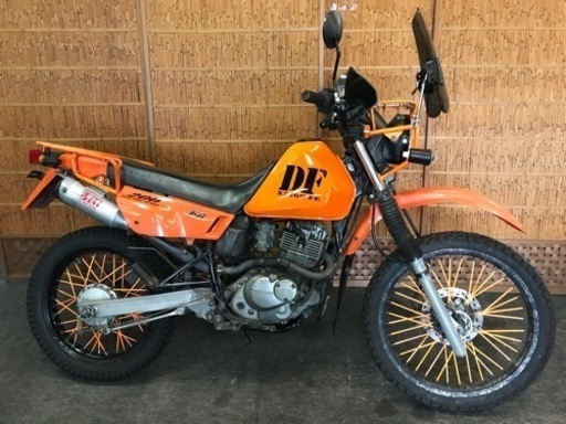 スズキDF200 型式SH42A オレンジ