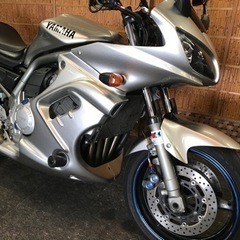 ヤマハ　FZS1000 Fazer フェザーの画像