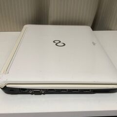 【お子様・初心者向け】Fujitsu LIFEBOOK AH53/C Core i3 M380 メモリ 4GB HDD500GB DVDスーパーマルチ Windows10の画像