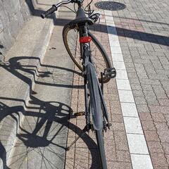 自転車　クロスバイクの画像