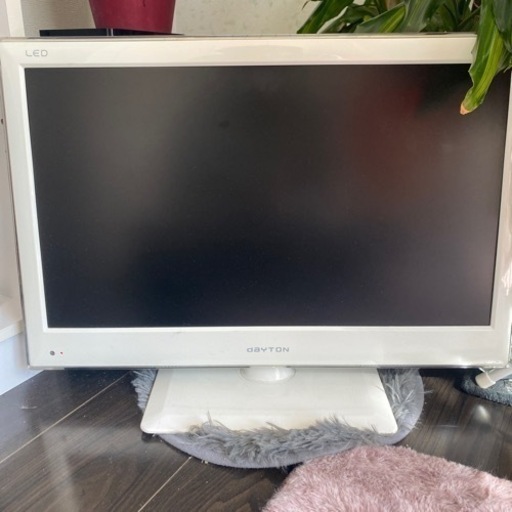 お話中)LED液晶テレビ　24インチ　中古