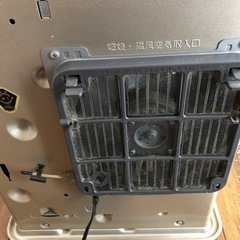 石油ファンヒーター　訳ありの画像