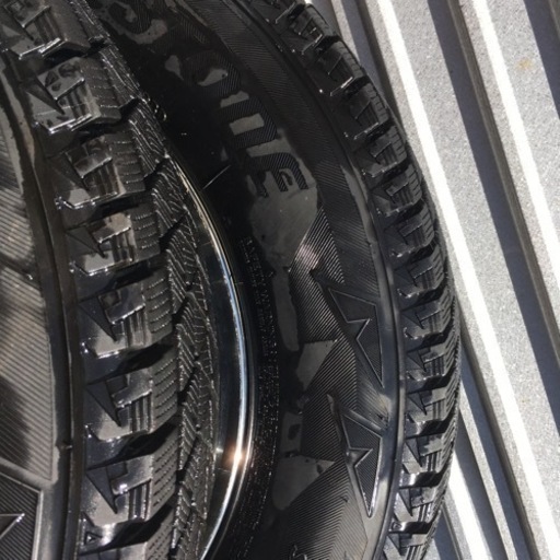 ジムニー　スタッドレス　ホイールセット　BLIZZAK ブリザック　DM-V2
