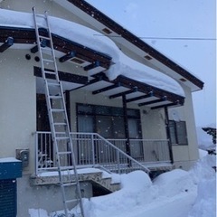 今お困りの方❗️除雪・排雪・屋根引き下ろし・雪庇・雪かき特別に人...