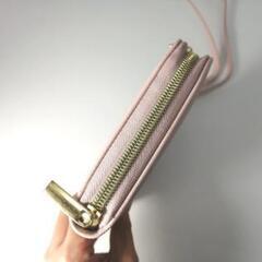新品☆レザー調マルチポシェットの画像