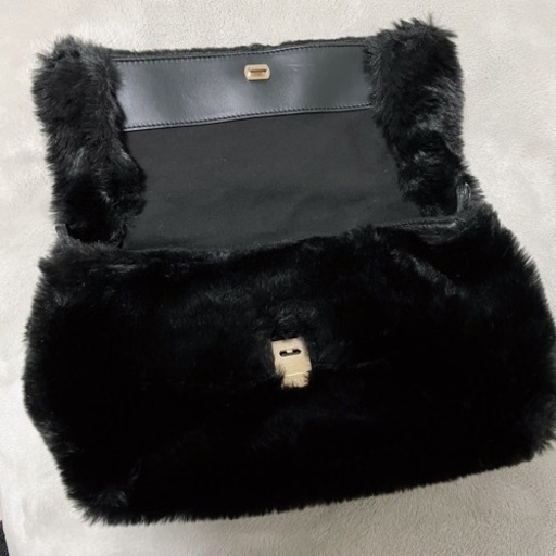 FURLA フルラ ファーもこもこバッグ