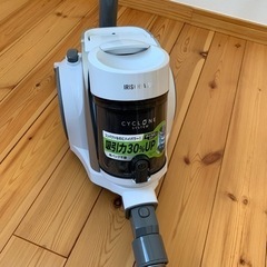 アイリスオーヤマ 掃除機の画像