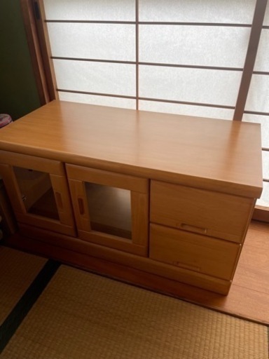 テレビボード
