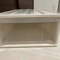 ⭐︎無料でお譲り⭐︎衣装ケースの画像