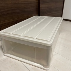 ⭐︎無料でお譲り⭐︎衣装ケースの画像