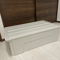 ⭐︎無料でお譲り⭐︎衣装ケースの画像