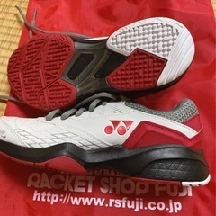 新品未使用　テニスシューズ　22センチ　の画像