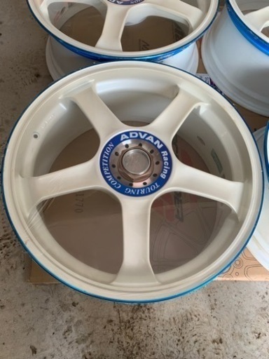 希少　アドバン　TC TOURING COMPETITION 18インチ　114.3 未使用　