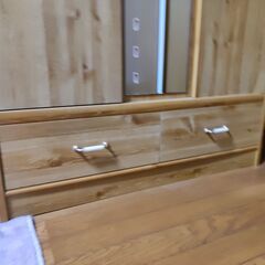 組み立て式クローゼット　カントリー風の画像