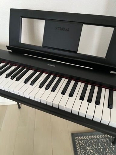 YAMAHAヤマハ電子ピアノ ピアジェーロNP32B★スタンド込★購入一年の美品です★