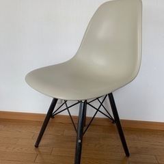 ダイニングチェアの画像