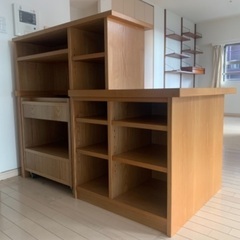 〜2/23引き取り限定: 木製　キッチンカウンター/デスク収納