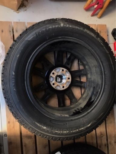 お届けも可能！ご相談下さい。スタッドレス新品！ヨコハマアイスガード5＋　215/60R16 アルミ4本セット