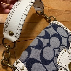 Coach コーチ 未使用・ハンドバッグ・保存袋付きの画像