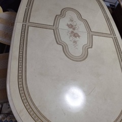 大きなテーブル